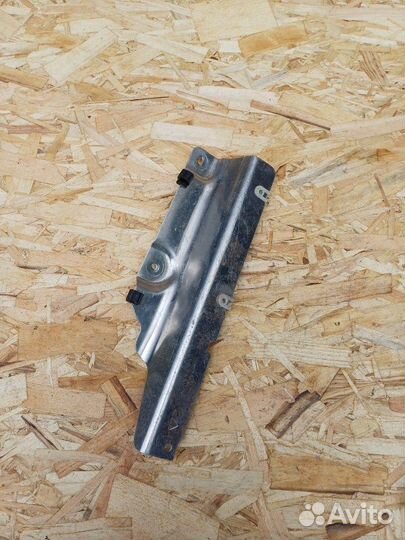 Тепловой экран Bmw 5 G30 B47D20B 2022