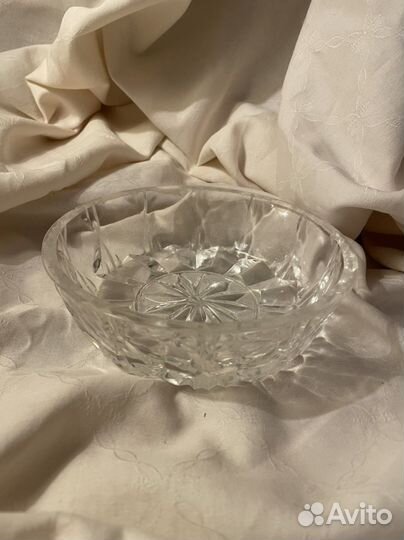 Конфетница хрустальная