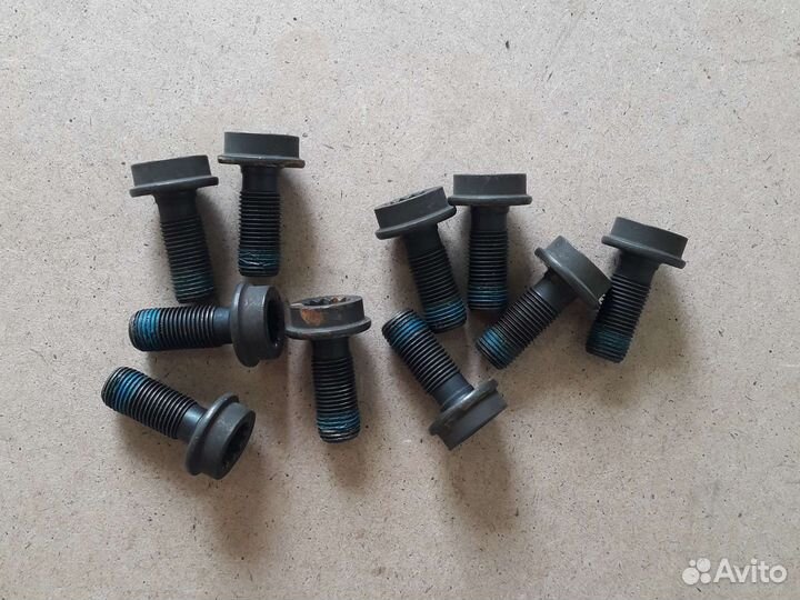 Болты маховика Porsche cayenne 958 4.8 turbo