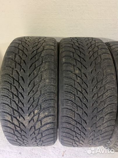 Nokian Tyres Hakkapeliitta R3 SUV 275/40 R21 и 315/35 R21 106V