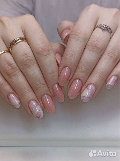 Маникюр на дому