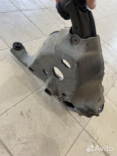 Рычаг подвески audi