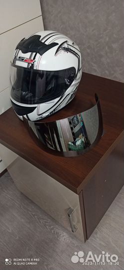 Мотоциклетный шлем