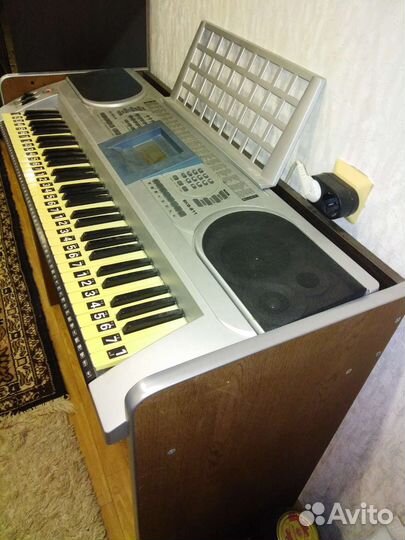 Синтезатор supra skb611