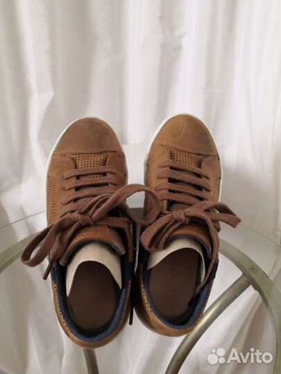 Кроссовки Geox 32 р. новые кожа