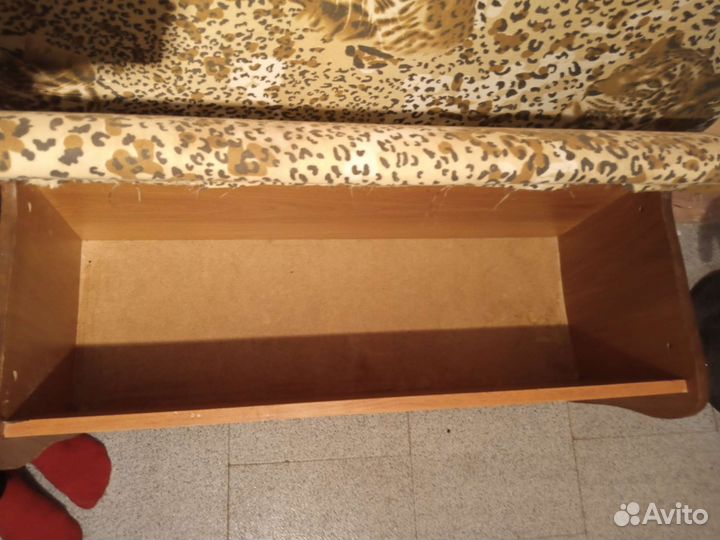 Обувница-диванчик б/у