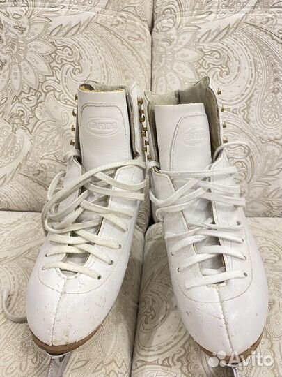 Коньки для фигурного катания профессиональные