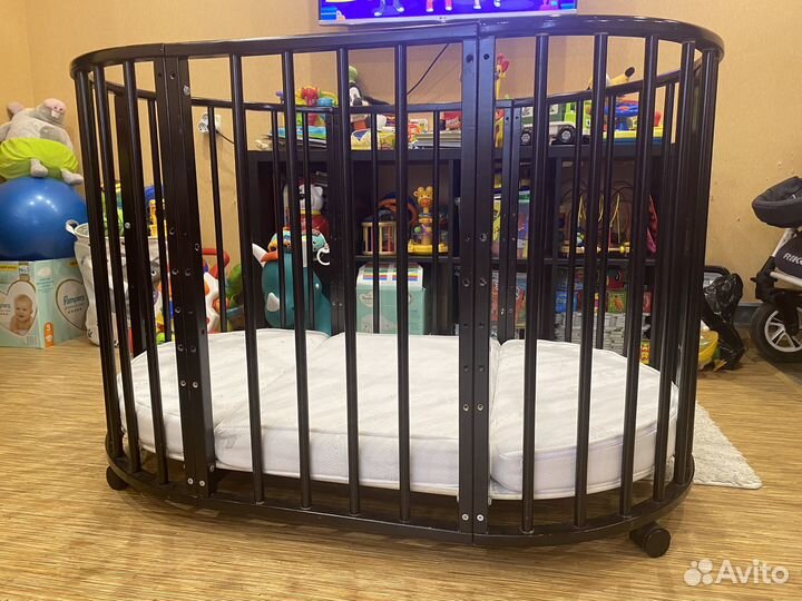 Кроватка детска круглая/овальная с матрасом