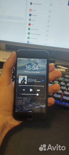 iPhone 7, 128 ГБ