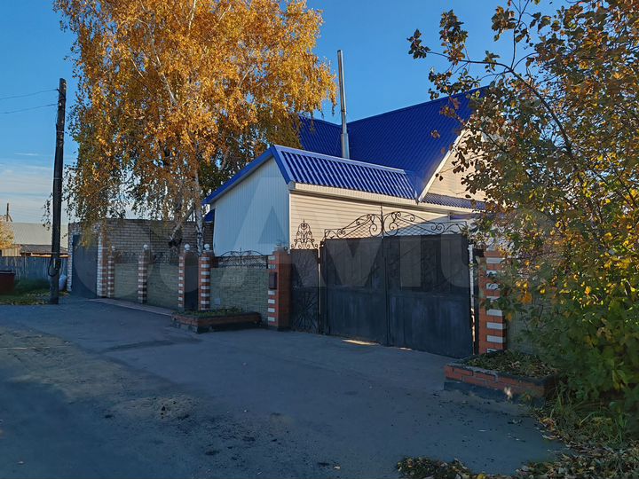 Дом 85,9 м² на участке 6,46 га