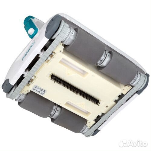 Робот-пылесоc для бассейна