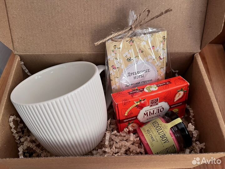 Подарочный бокс