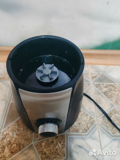 Нижняя часть от блендера Polaris