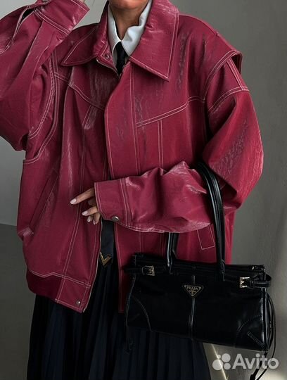 Бомбер valentino женский 2 цвета