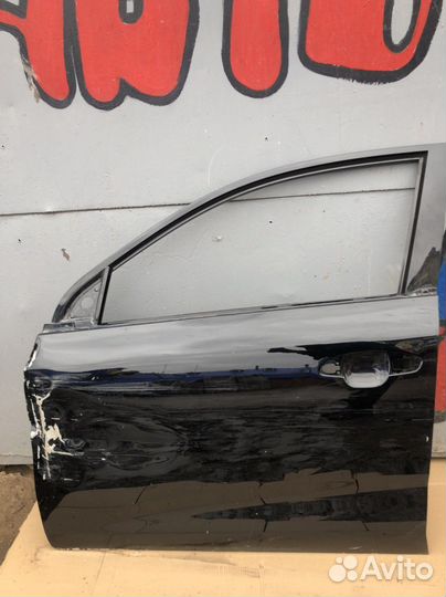 Передняя левая дверь Kia Rio 4