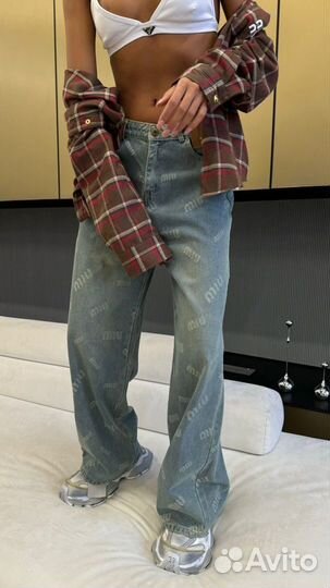 Джинсы женские