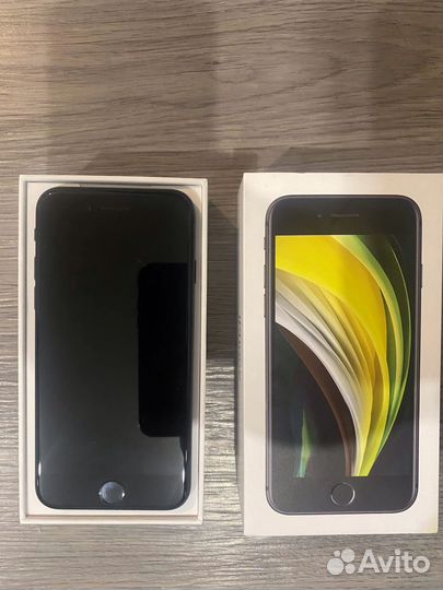 iPhone SE (2020), 64 ГБ