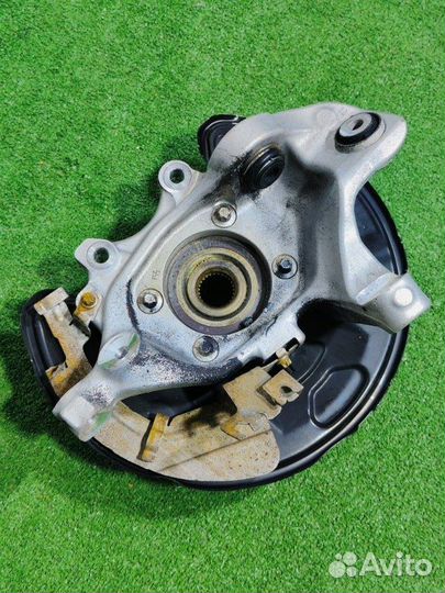 Кулак поворотный задний правый Mercedes-Benz