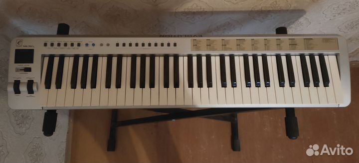 Midi-клавиатура