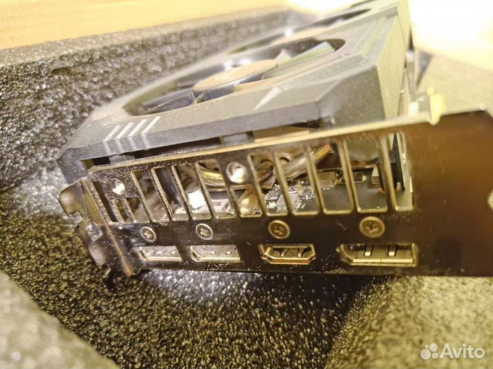 Продам видеокарту asus rx5600xt TUF
