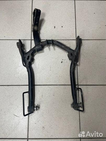 Передний рычаг задней подвески BRP MXZ renegade 12