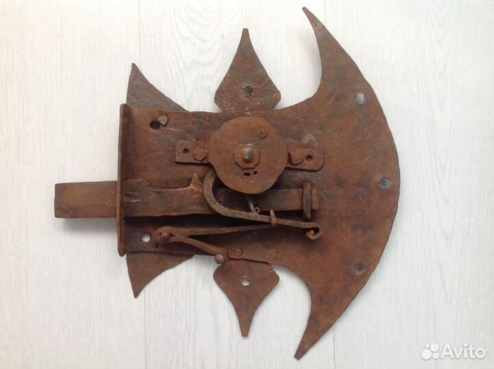 Старинные амбарные замки/ключи