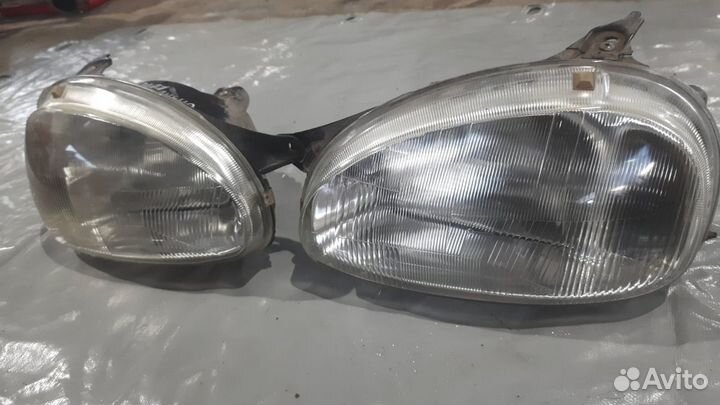 Фара левая правая Opel Corsa