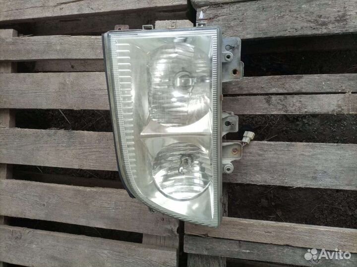 Фара левая на фав 2013г