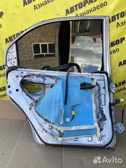 Задняя левая дверь Hyundai Sonata