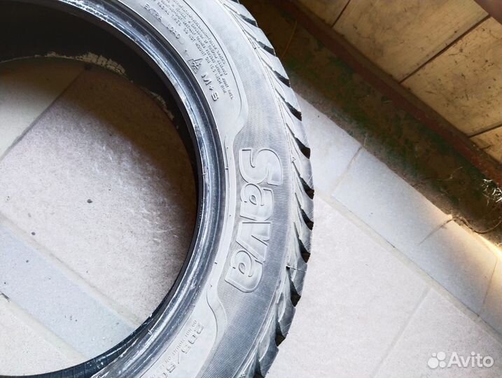 Sava Eskimo Stud 205/60 R16 96T