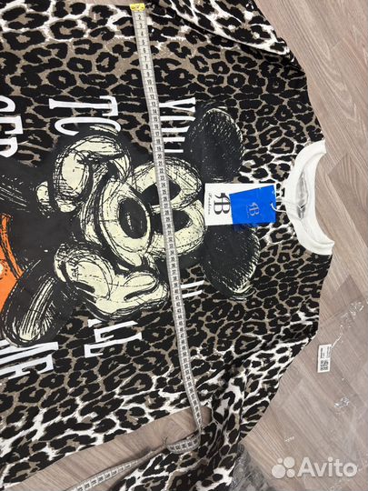 Кофта новая Микки Макс леопард 46/54