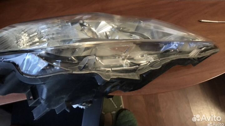 Фара правая Тойота Камри 50 оригинал