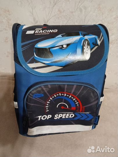 Школьный рюкзак