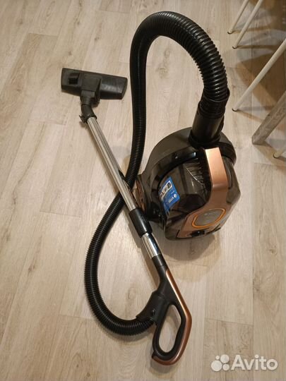 Пылесос Vitek vt 8117