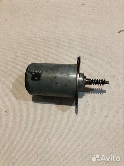 Сервопривод на BMW