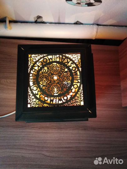 Декоративный светильник