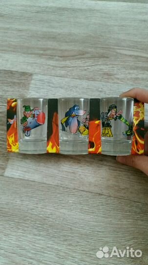 Набор стопок