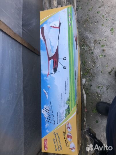 Радиоуправляемый самолет