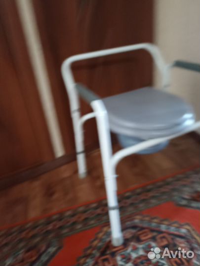 Стул- туалет новый