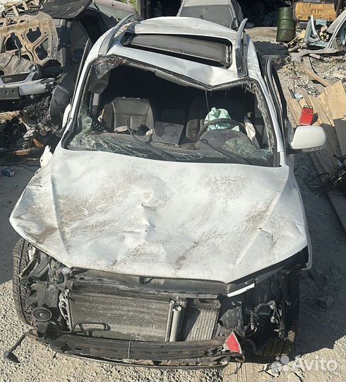 В разборе Hyundai Santa Fe 2.2л АКПП 2010 г