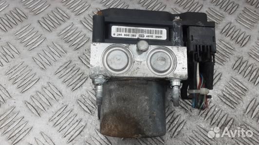 Блок ABS toyota avensis T25 (EML27KW01)