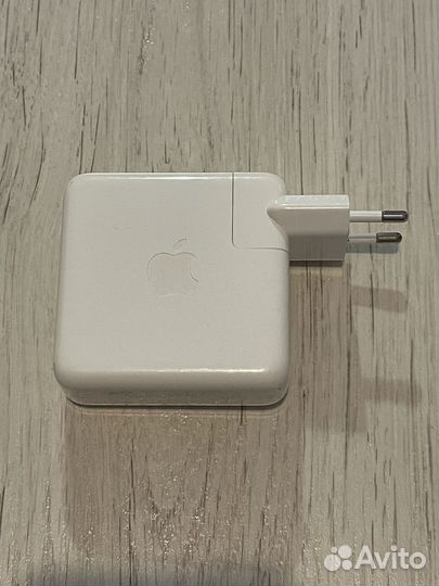 Usb c power adapter 61w