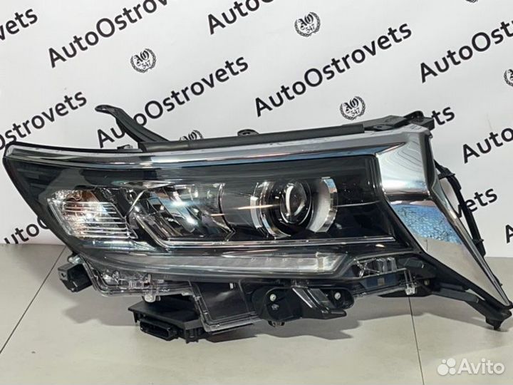Фара передняя правая Toyota Lc150 2.8D 2018