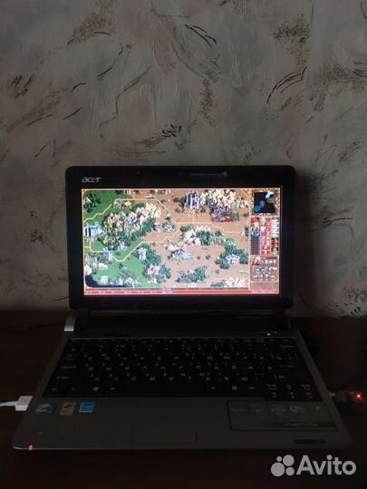 Компактный ноутбук