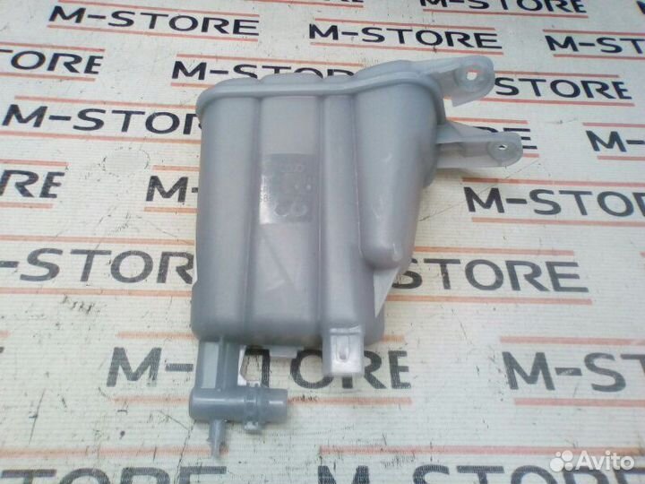 Бачок расширительный Audi Q5 8R