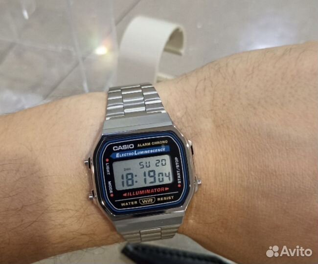 Часы casio A168