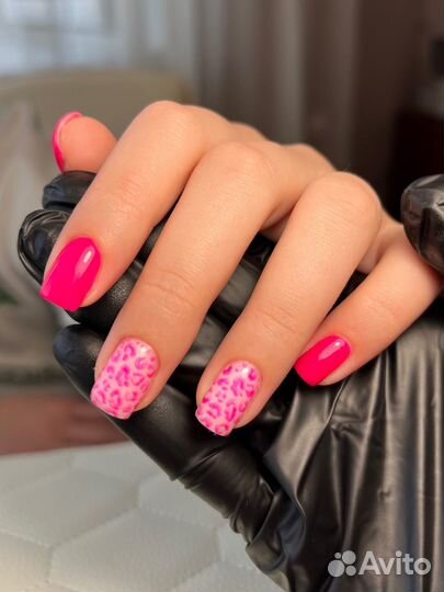Маникюр с покрытием гель-лак