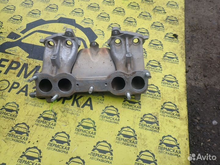 Коллектор впускной LADA granta 1.6л 8кл