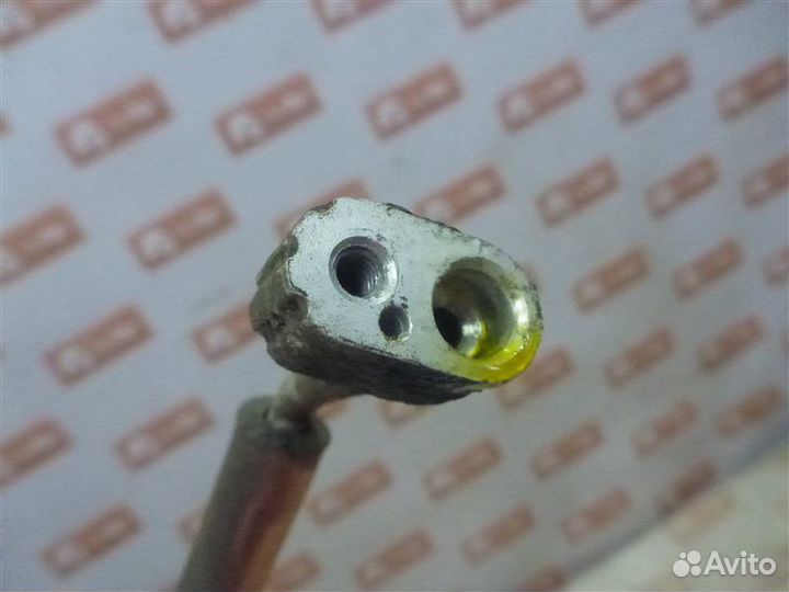 Трубка кондиционера Land Rover Discovery L319 AJ41