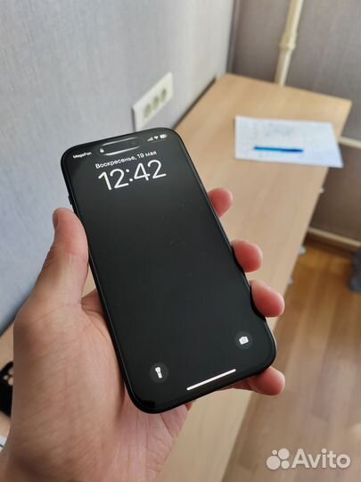 iPhone 15, 256 ГБ